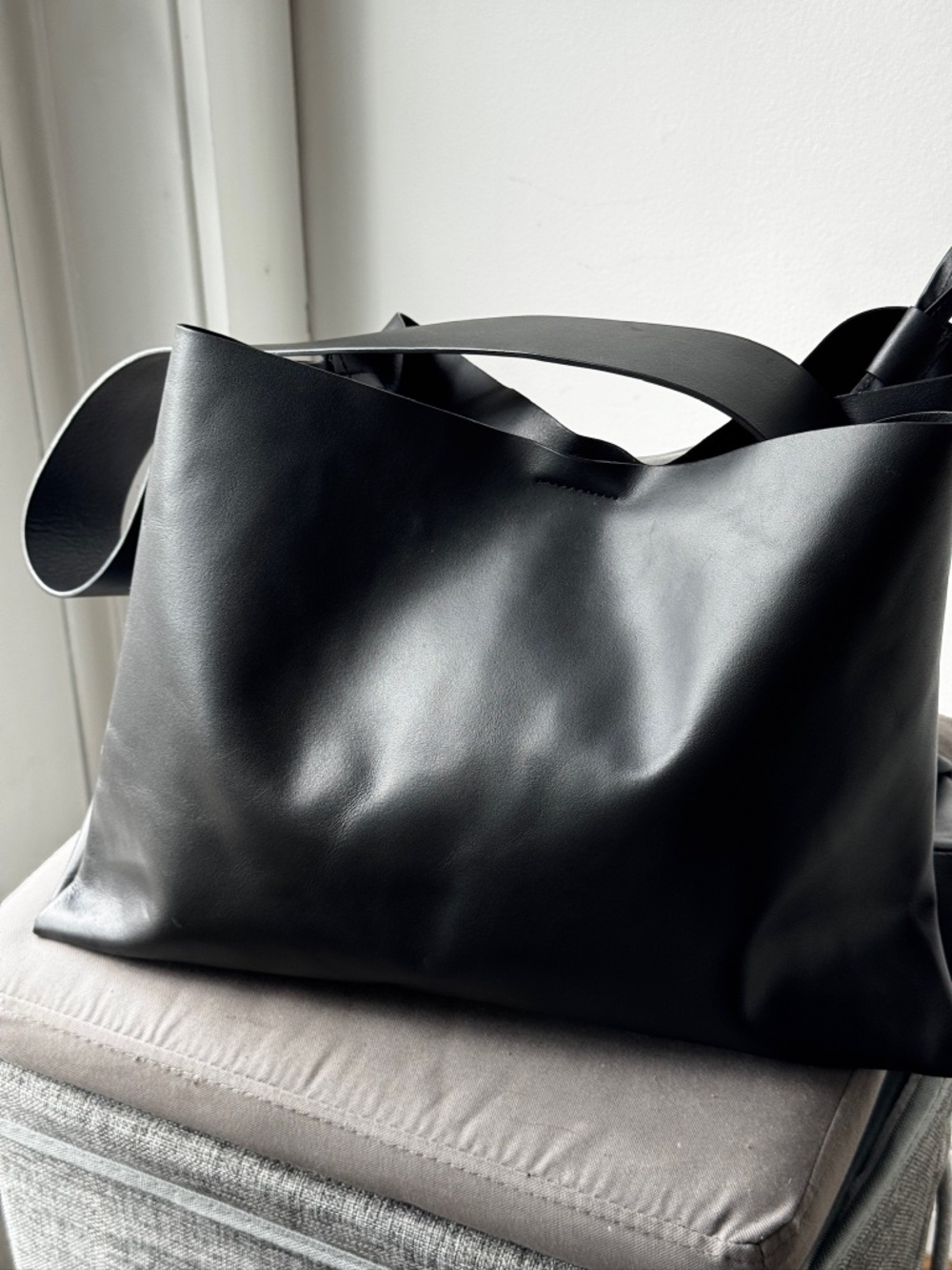 COS Large Bucket Bag - Picture 2 of 10